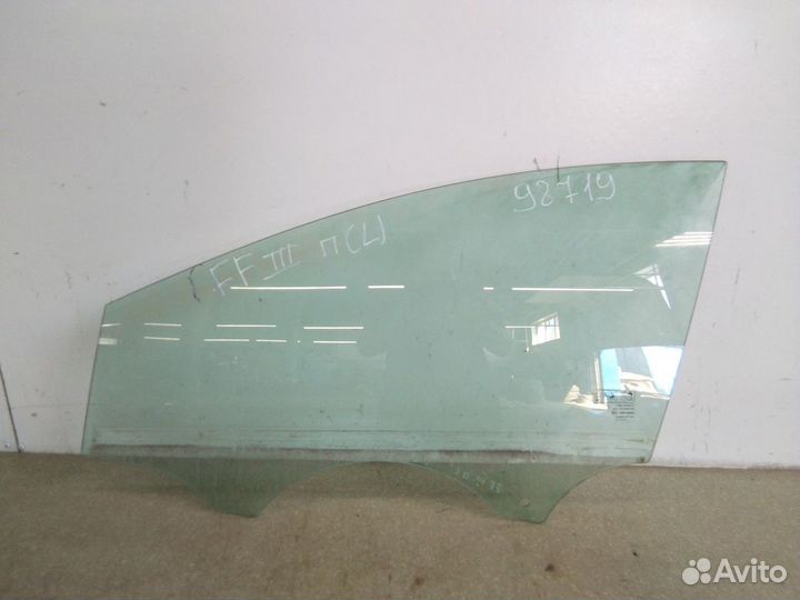 Стекло двери передней левой Ford Focus III 2011