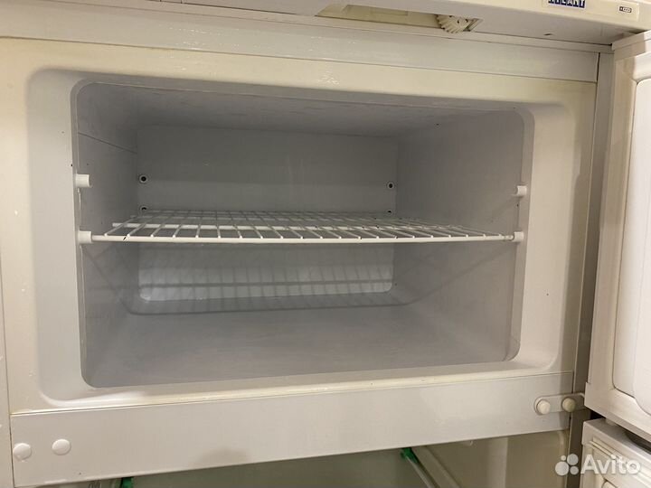 Холодильник атлант бу