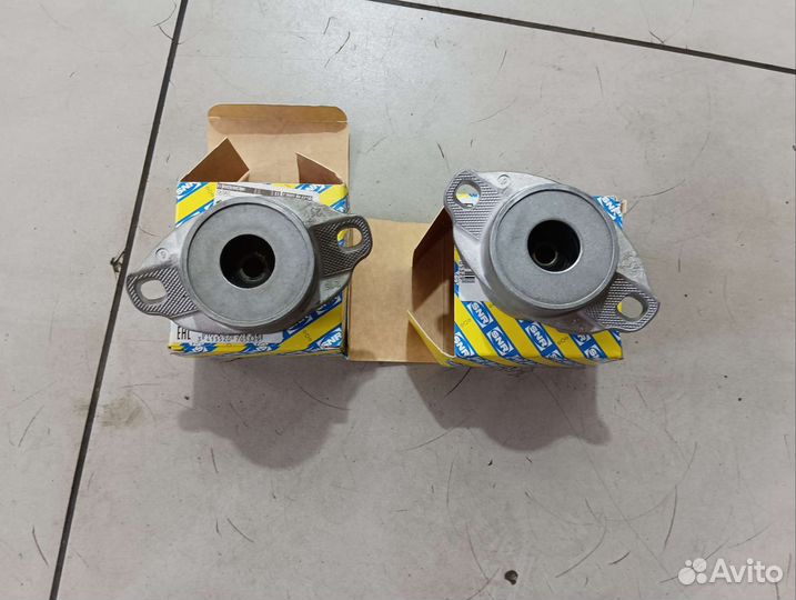 Опора заднего амортизатора SNR KB959.01