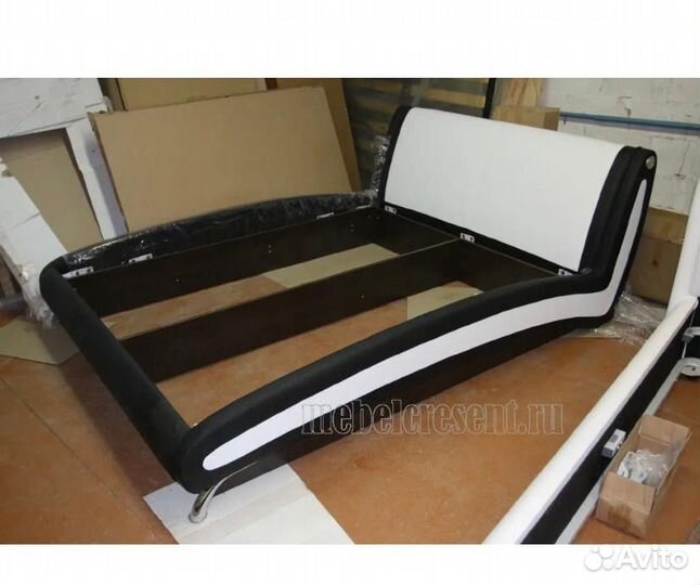 Кровать двухспальная с матрасом 180 200 бу