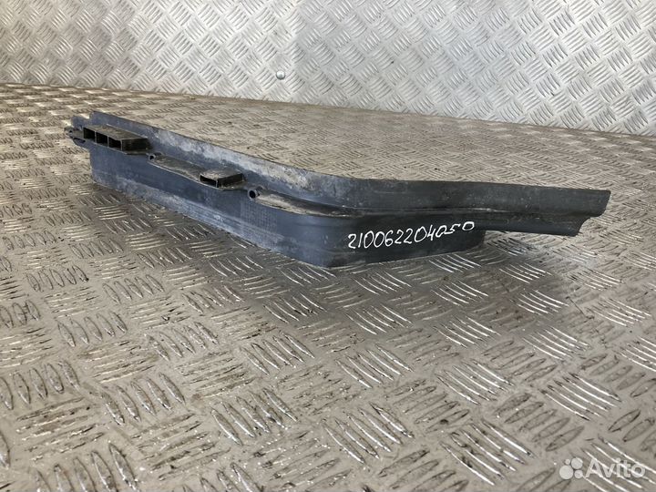 Накладка порога MAN 81615100791