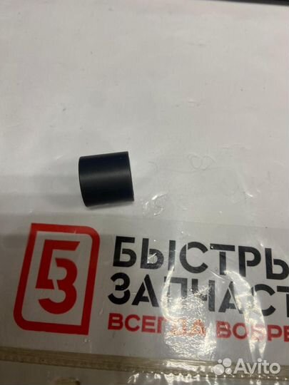 Втулка пласт.ограничителя амортизатора VK10 06-12
