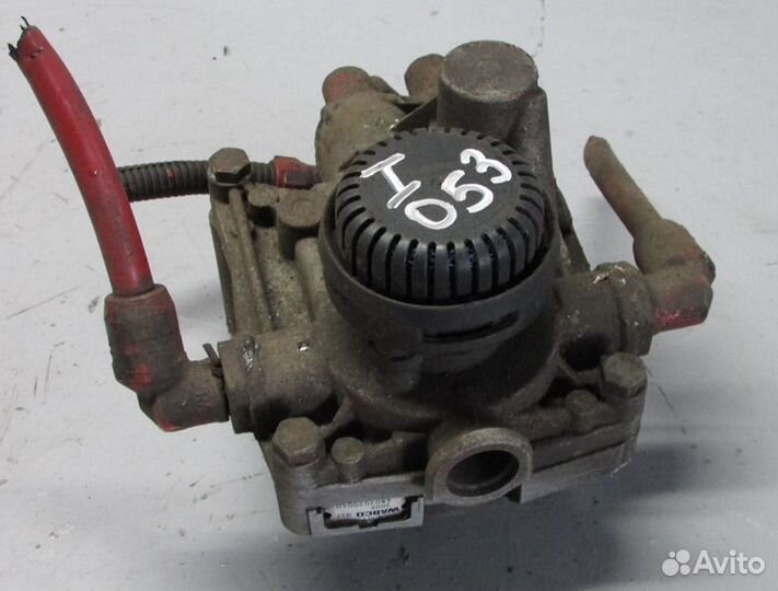 Кран ускорительный тормозной iveco EuroStar (01.93