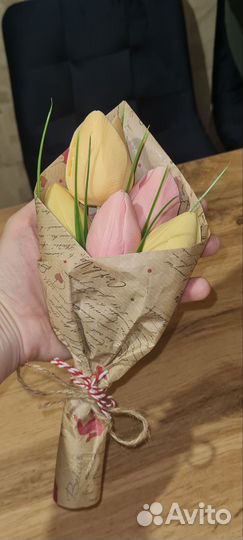 Букет тюльпанов из мыла