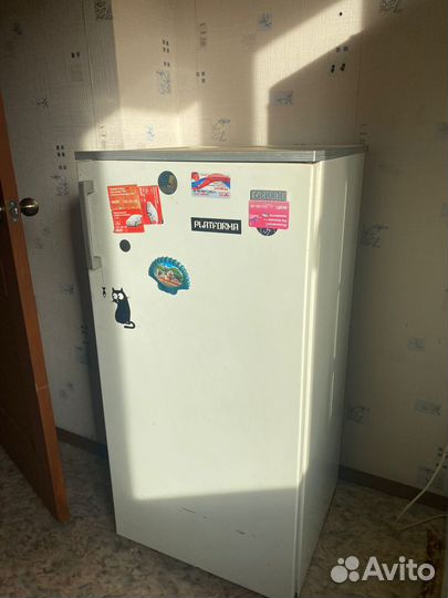 Холодильник продается