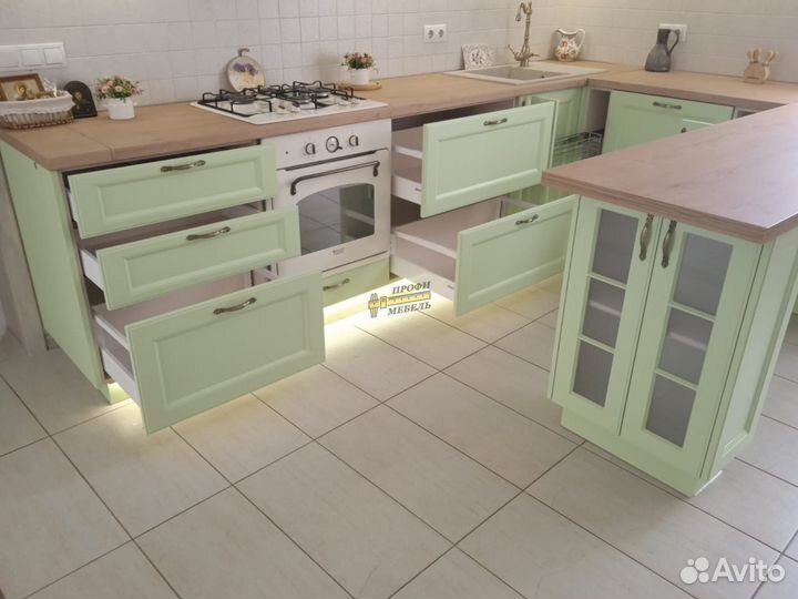 Кухня на заказ в стиле Прованс