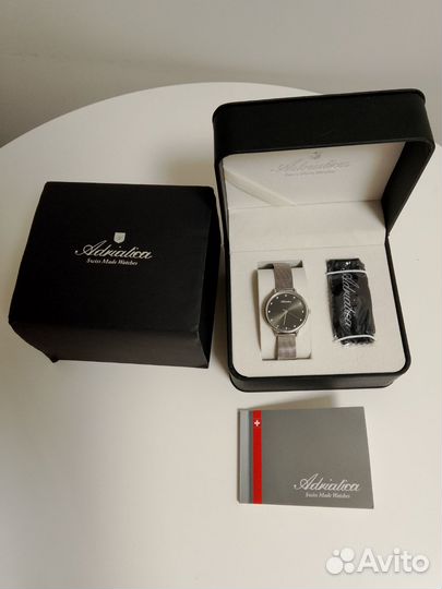 Швейцарские часы женские