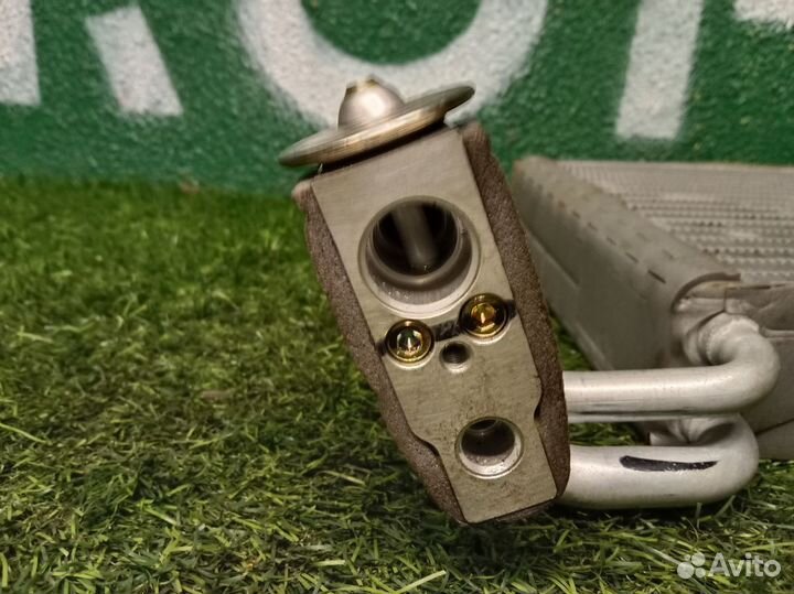 Радиатор кондиционера для Honda CR-V2