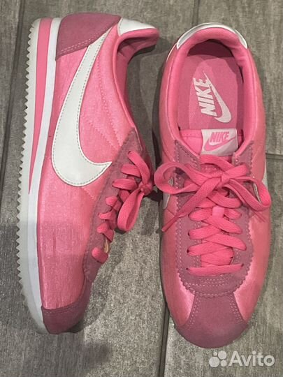 Кроссовки nike женские