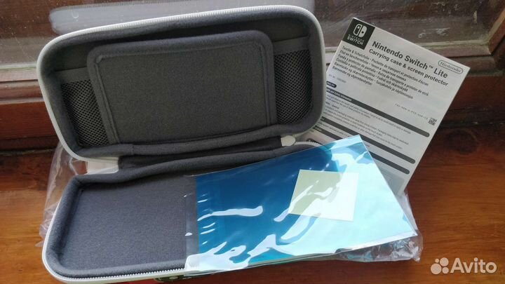 Чехол + защитная плёнка Nintendo Switch