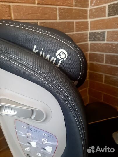 Автомобильное детское кресло от 9 до 36 кг