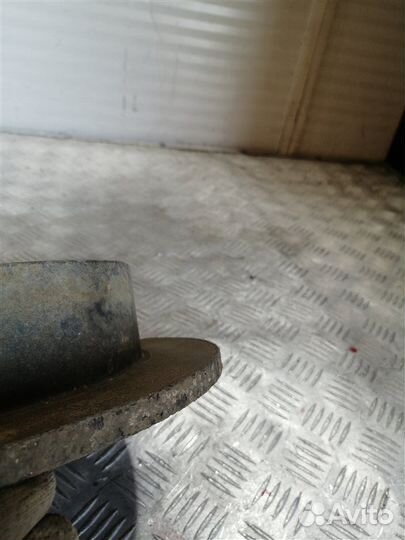 Тормозной диск задний Kia Sportage SL G4KD 2010