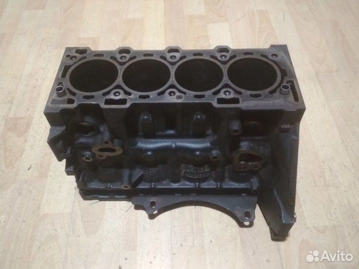 Блок цилиндров Opel Astra