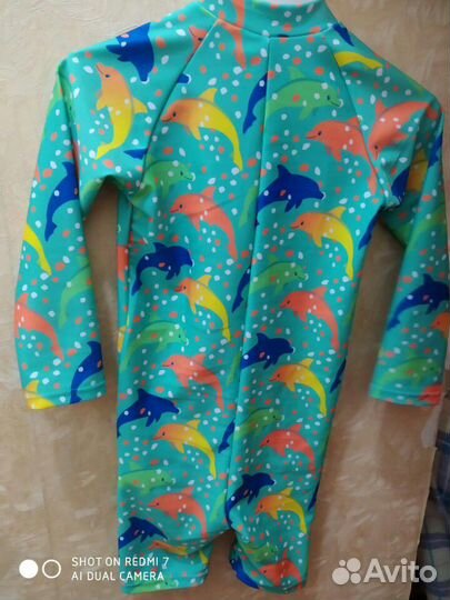 Купальный солнцезащитный костюм