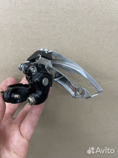 Передний переключатель Shimano Tourney FD-TY700