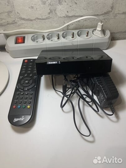 Мультимедиа плеер iconBIT HDS4L