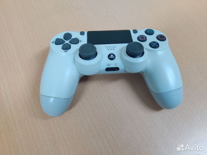 Джойстик Sony PS4