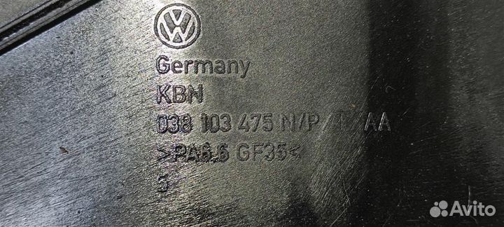 Клапанная крышка 038103469AD 1.9 TDI Volkswagen