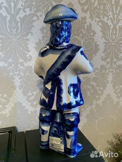 Штоф для водки, вина Гжель