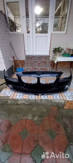 Бампер от bmw f10 оригинал со всеми сетками и голо