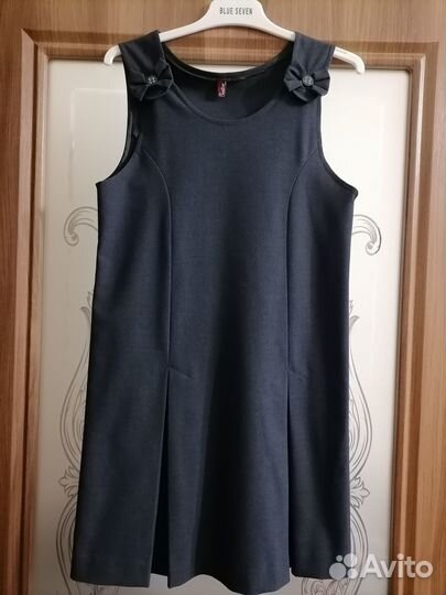 Школьная одежда для девочки, р. 128, 134, 140