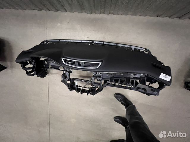 Торпедо с подушкой Ниссан Кашкай дж 11