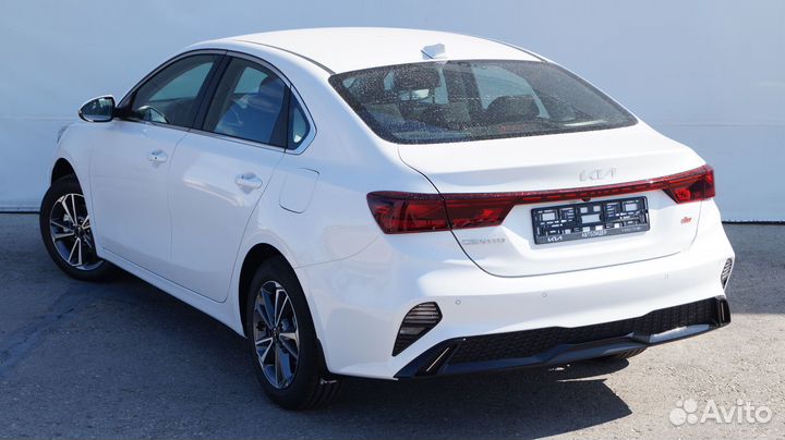 Kia Cerato 2.0 AT, 2023
