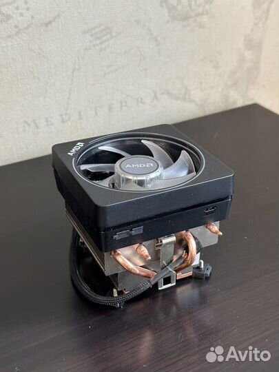Кулер AMD Wraith Prism