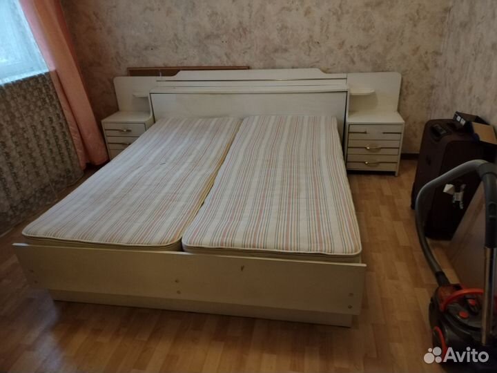 Кровать + шкаф