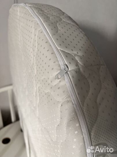 Матрас в круглую кроватку