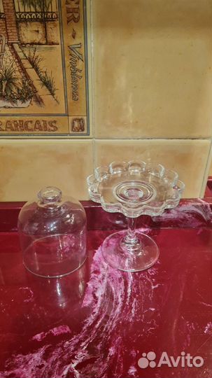 Конфетница на ножке с крышечкой