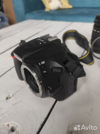Зеркальный фотоаппарат Nikon D5600
