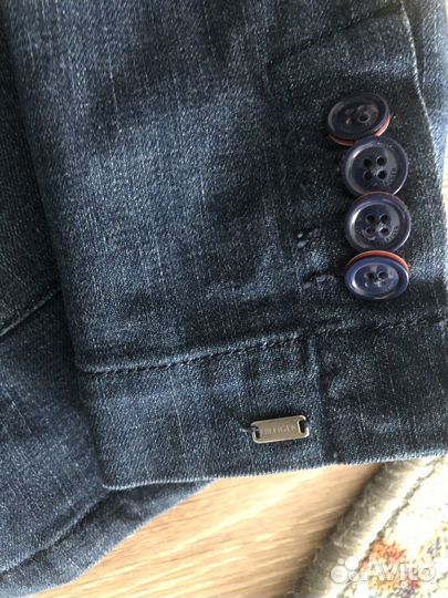 Джинсовый пиджак Tommy Hilfiger