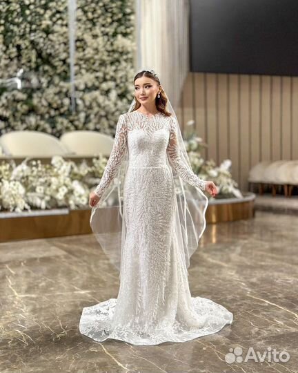 Свадебное платье