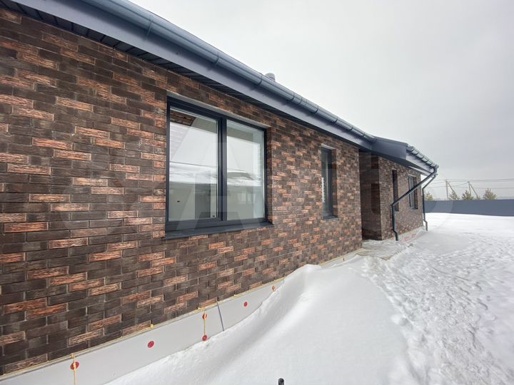 Коттедж 100 м² на участке 7,5 сот.