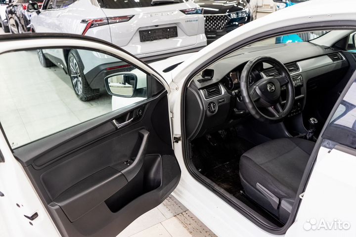 Skoda Rapid 1.6 МТ, 2017, 146 987 км