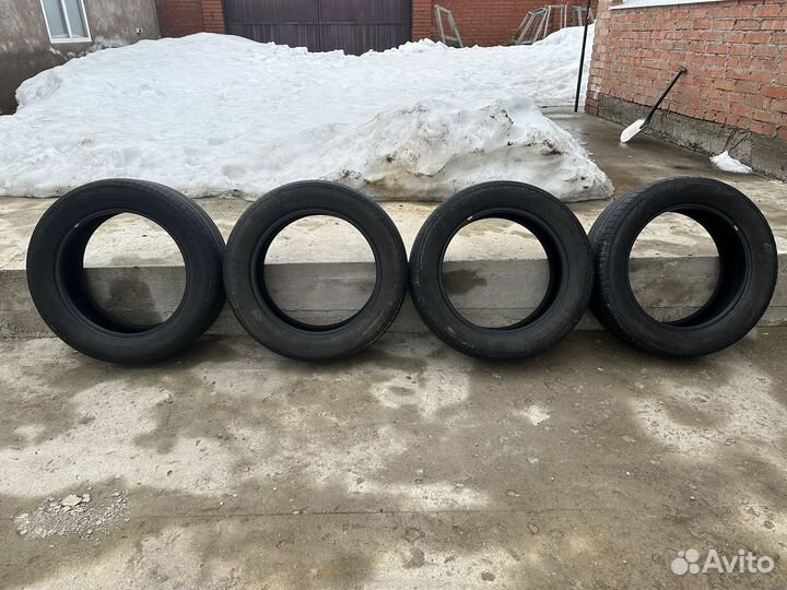 Yokohama AVS S1-Z V100 235/55 R18