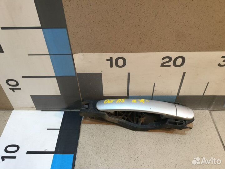 Ручка двери наружная передняя правая Skoda Octavia