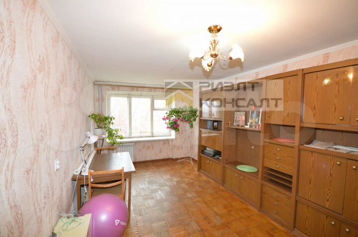 2-к. квартира, 48 м², 6/9 эт.