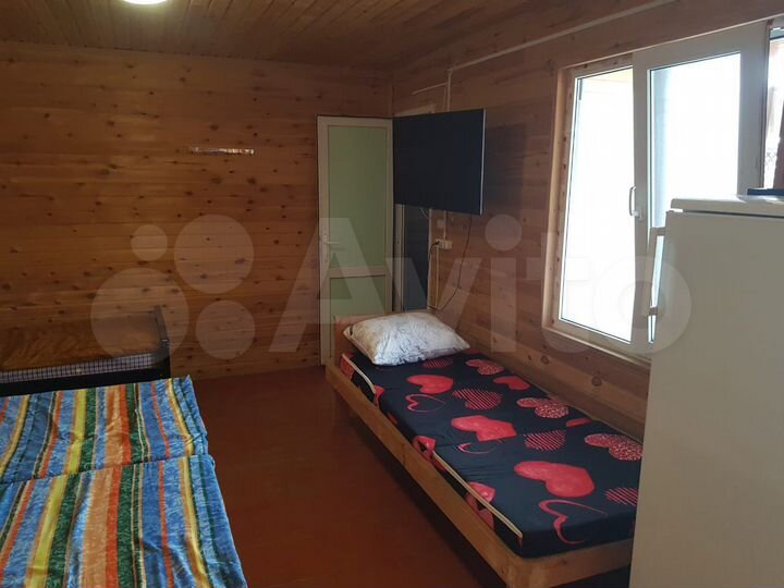 Коттедж 25 м² на участке 5 сот.