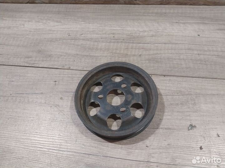 Шкив насоса гидроусилителя Audi A6 C5 VW Passat B5
