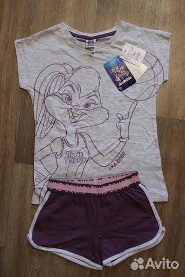 Комплект на девочку футболка и шорты