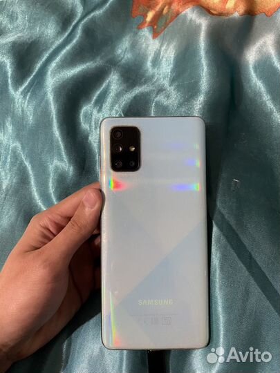 Телефон Samsung galaxy a71
