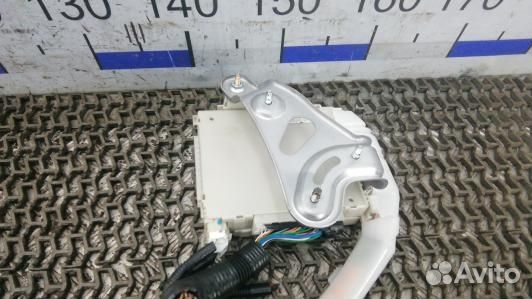 Блок бортовой сети (блок управления BCM) lexus GS