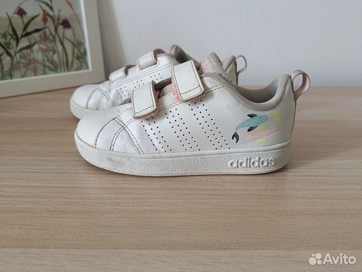 Кроссовки adidas