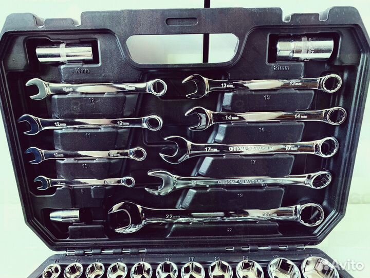 Набор инструментов ключи Сата 82