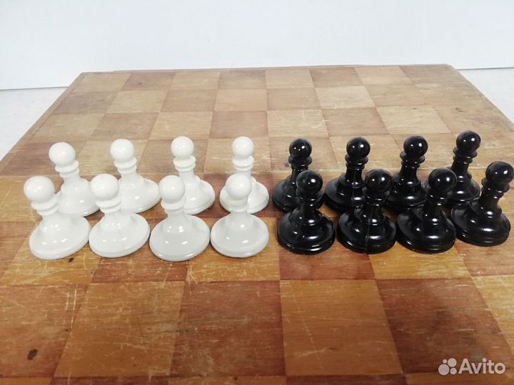 Шахматы СССР карболитовые фигуры доска дерево