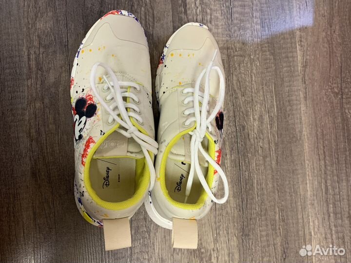 Кроссовки Master of Arts Disney женские р-р 39
