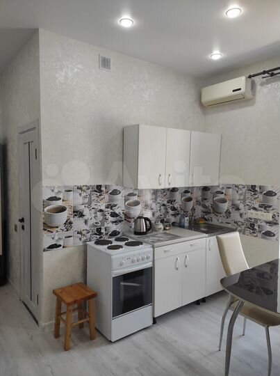 Квартира-студия, 30,4 м², 2/3 эт.