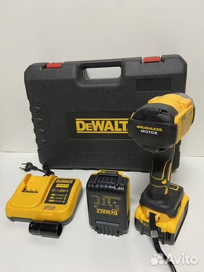 Гайковерт аккумуляторный мощный DeWalt 600